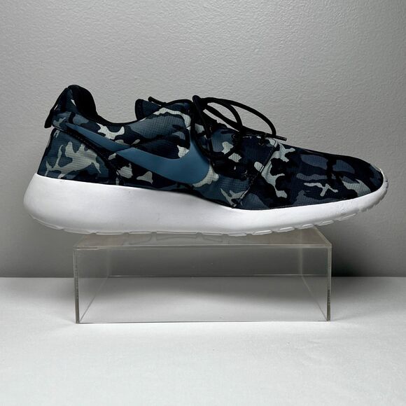 Nike Roshe Run Black Camo Men's Size 11: Lightweight Style & Comfort - Picture 2 of 9